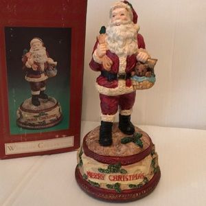 Musical Collectable Santa Figurine by Windsor